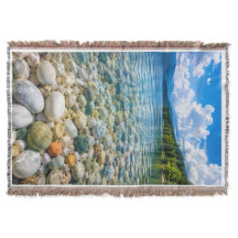 Kristallklart Bergsjöns Pebble-strand