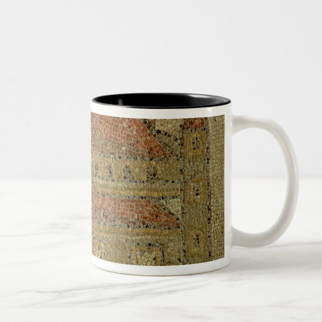 Kristen basilica, mosaiktrottoar, romersk period, Två-Tonad mugg (Höger)