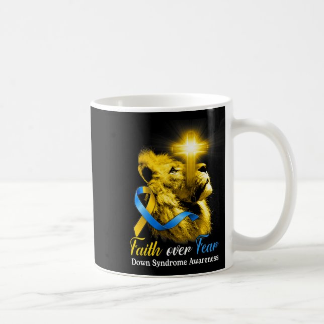Kristet Lejonkors Tro Över Rädsla Downs Syndrom Kaffemugg (Höger)