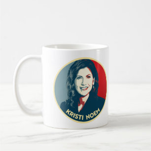 KRISTI NOEM Propaganda Badge Kaffemugg