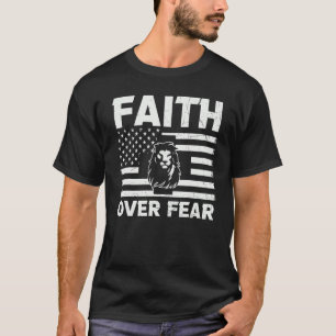 Kristus tro över rädslans Religiösa Lejon av T Shirt