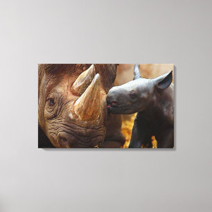 "Kritiskt utrotad Black Rhino med baby" Canvastryck