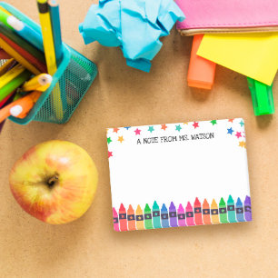 Kritor och stjärnor färgade anteckningar från skol post-it block