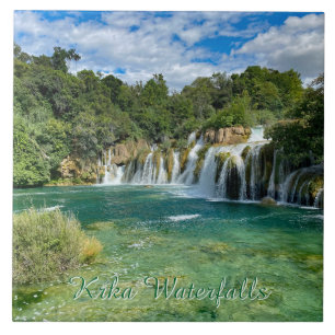 Krka vattenfall i Kroatien fjärrpanorama resa Kakelplatta