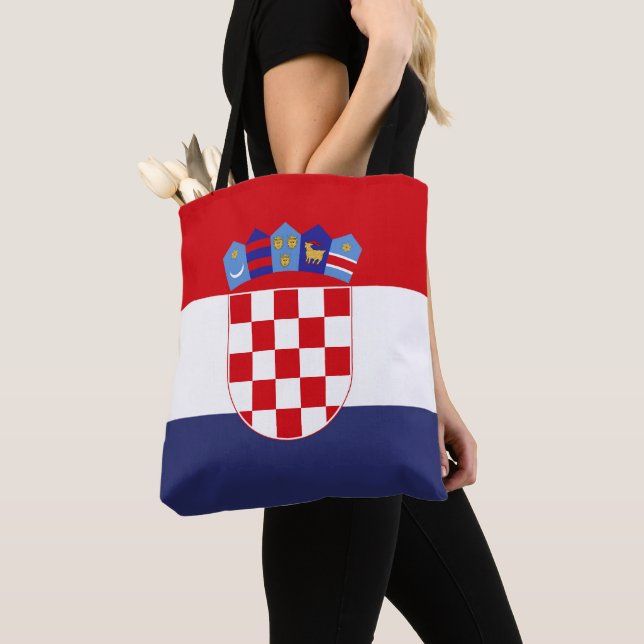 Kroatien flagga tygkasse (Närbild)