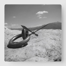 KROK i HIMLAR Fyrkantig Klocka