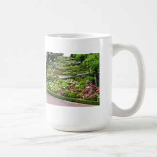 Krokig gata kaffemugg