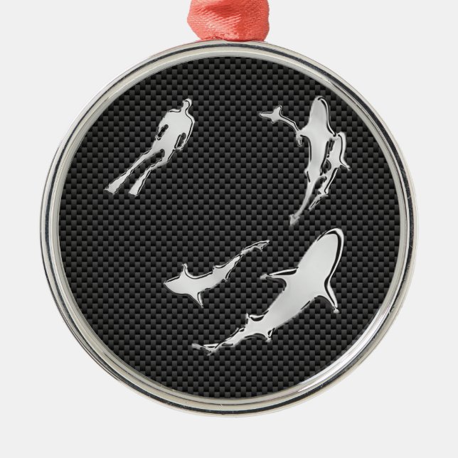 Krom som dykare med hajar på kolfibrer julgransprydnad metall (Framsidan)