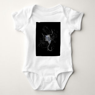 Krom som Scorpio Zodiac Symbol på Hevelius T-shirt