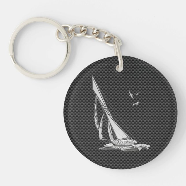 Krom som segelbåt på kolfiber (Framsidan)