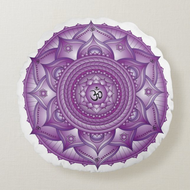 Krona Chakra Lila Mandala Round Pillow Rund Kudde (Framsidan)