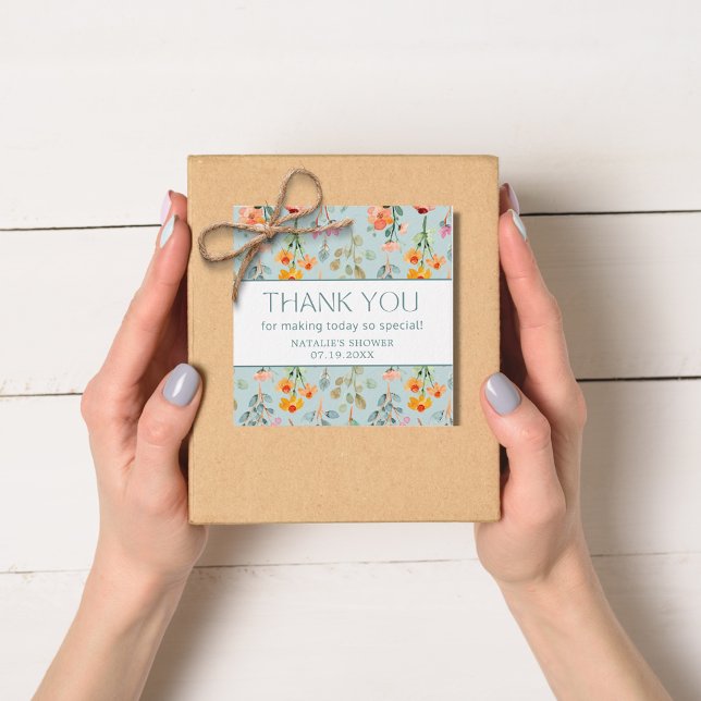 Kronblad och Prosecco Blå Blommig Bröllopsdusch Gåvor Etiketter (Petals and Prosecco Blue Floral Bridal Shower Favor Tags)