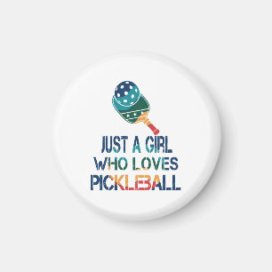 Kruinera kvinnor i pickleboll magnet