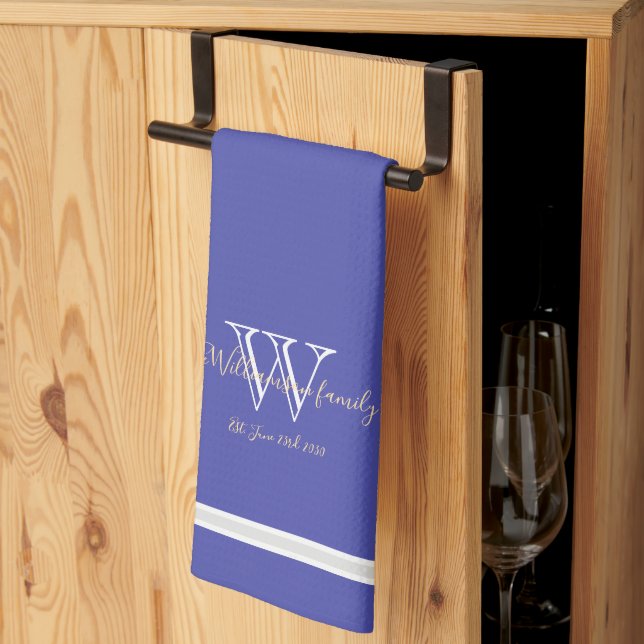 Krusifikspresent Monogram Familjenamn Chic Blå Kökshandduk (Thirds Fold)