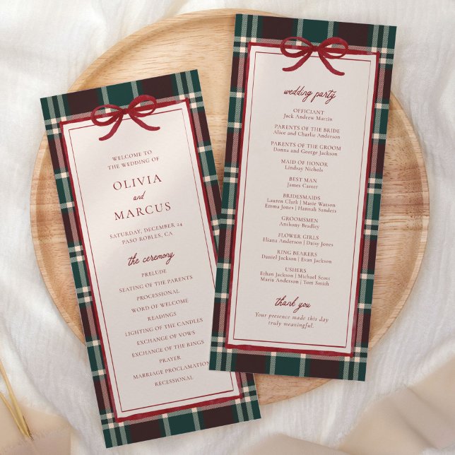 Krut julbröllopsprogram | Högtidlig Tartan Program (Burgundy green plaid Christmas wedding program with red bow—ceremony and wedding party layout)