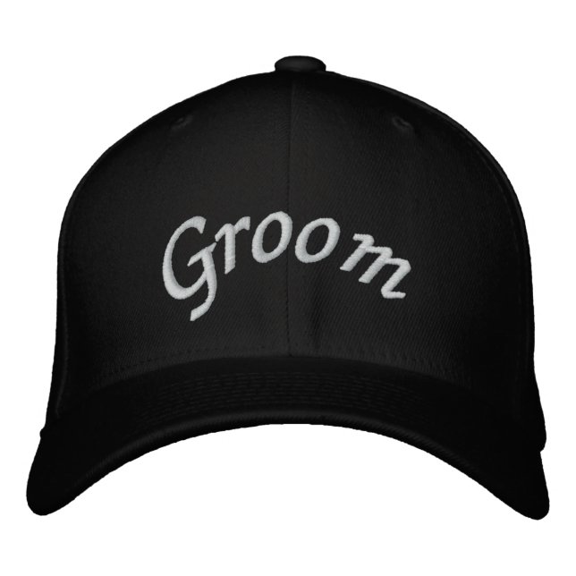 KRW Groom Script Black and White Broderad Keps (Framsida)