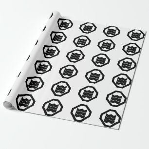 Krympformad Kanji för tre på bricka Presentpapper