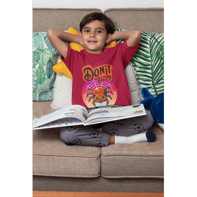 Kryp, jag läser inte Cute Spider T Shirt (Story time is serious business — even the spider says so.)