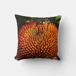 Kryp på Flower Kudde