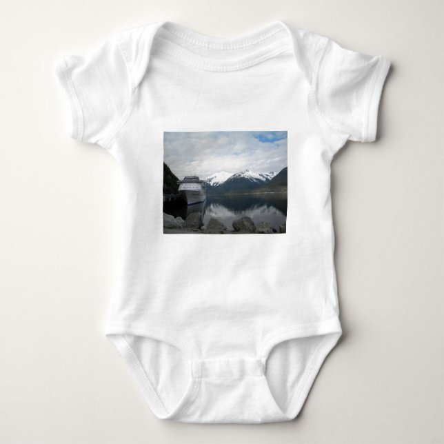 Kryssningfrakt som anslutas i Skagway, Alaska T Shirt (Framsida)