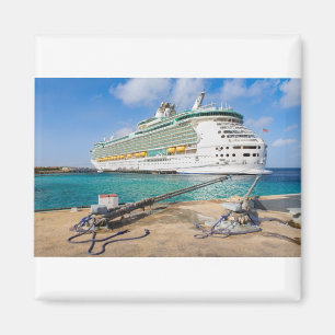 Kryssningsanläggning i kusten på ön Bonaire.J. Magnet