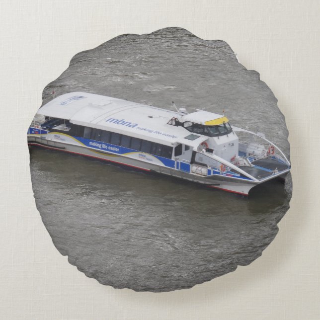 Kryssningsbåt på Thames Round Pillow Rund Kudde (Baksidan)