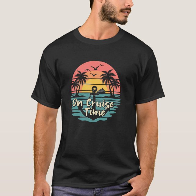 Kryssningstid Fartyg T Shirt (Framsida)