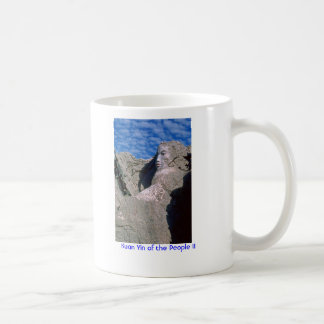 Kuan Yin av folket II 1/Mug Kaffemugg