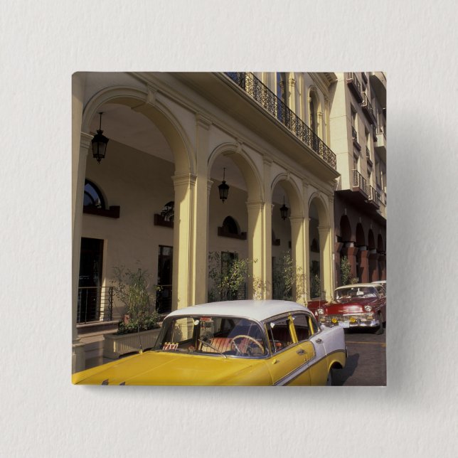 Kuba, Havanna. Färgglada Chevys från 1950-talet Knapp (Framsida)