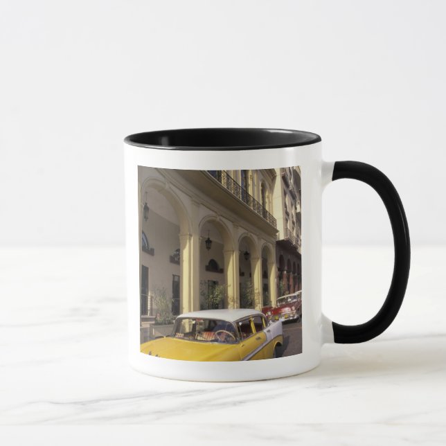 Kuba, Havanna. Färgglada Chevys från 1950-talet Mugg (Höger)