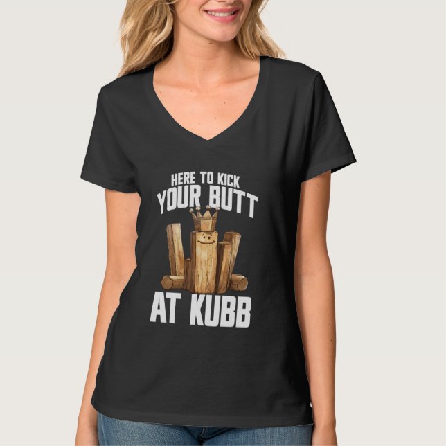 Kubb Player Gräsmatta Game Yard-spelaruppsättning  T Shirt (Framsida)