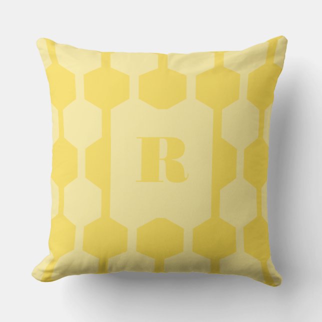 Kubformade Linjer Maskrosgul Monogrammerad Kudde (Framsida)