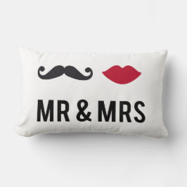 Kudde mren. och mrs. med mustasch och röd läppar