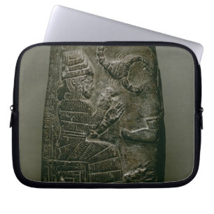 Kudurru av Nazimaruttash, kung av Babylon, c.1328- Laptop Sleeve