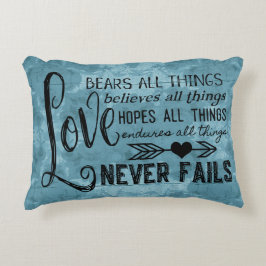 Kuggningar för kärlek kudder aldrig (franska prydnadskudde