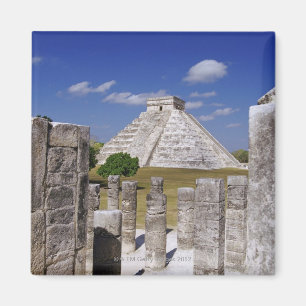 Kukulcan pyramid som sett från gruppen av magnet