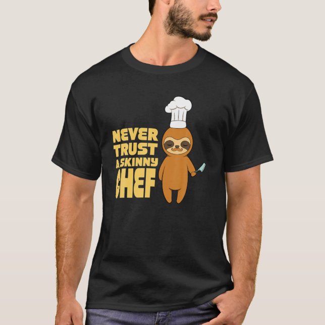 Kulturrestauratör litar aldrig på en Smala Chef T Shirt (Framsida)