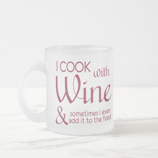 Kundemuggar med vin-citat och eget namn frostad glasmugg (Vänster)