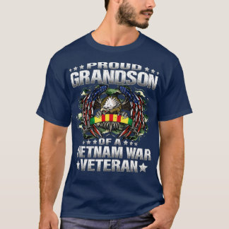 Kundmorson vid en vietnamesisk militär t shirt