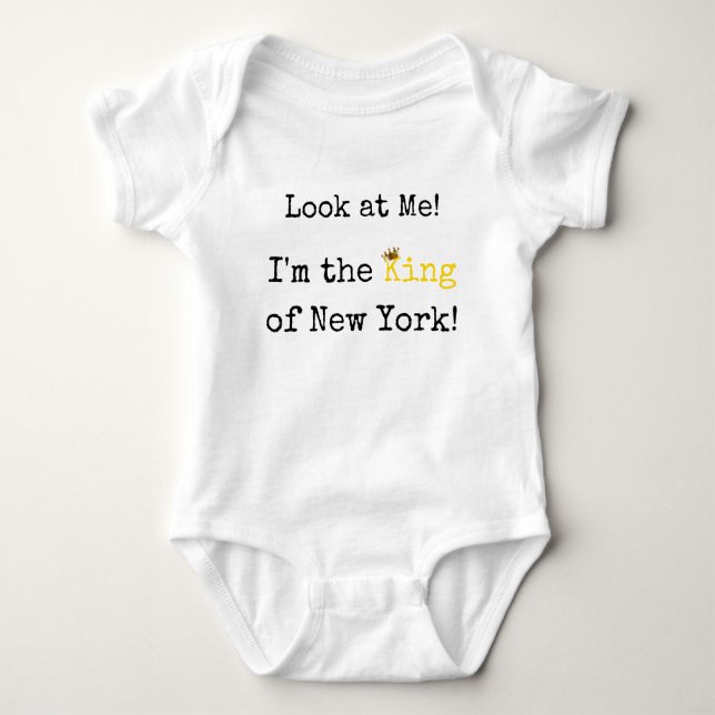 Kung av den New York babybodysuiten Tee Shirt (Framsida)
