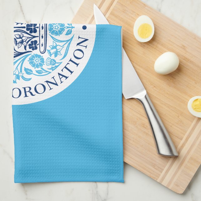 Kung Charles III Coronation Emblem, Royalet Souven Kökshandduk (Vikt i Fjärdedel)