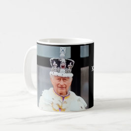 Kung Charles III-koronation till minne av mugg