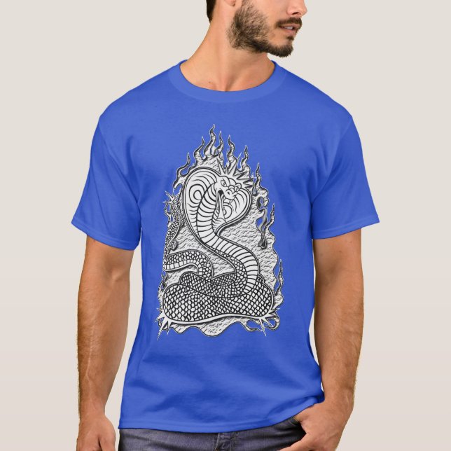 Kung Cobra on Fire T Shirt (Framsida)