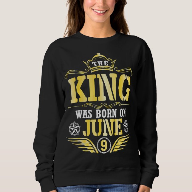 Kung föddes den 9 juni 2009 Lycklig min födelsedag T Shirt (Framsida)