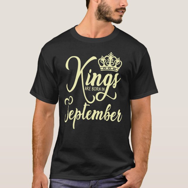 Kung födelsedag Krona Born i september Manar Bday T Shirt (Framsida)