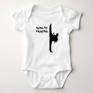 Kung fu beklär sparkar t-shirt