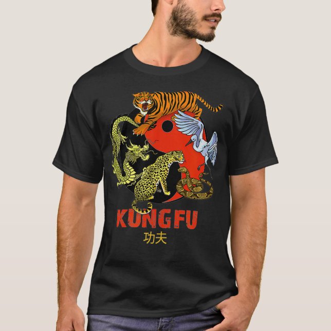kung fu fem djur bildar kinesiska martialkonst t shirt (Framsida)