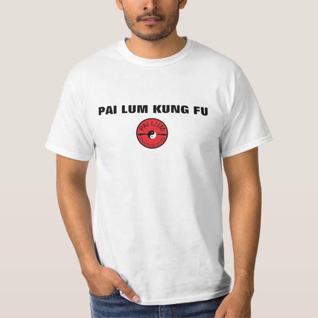 KUNG FU FÖR PAI LUM T-SHIRT (Framsida)