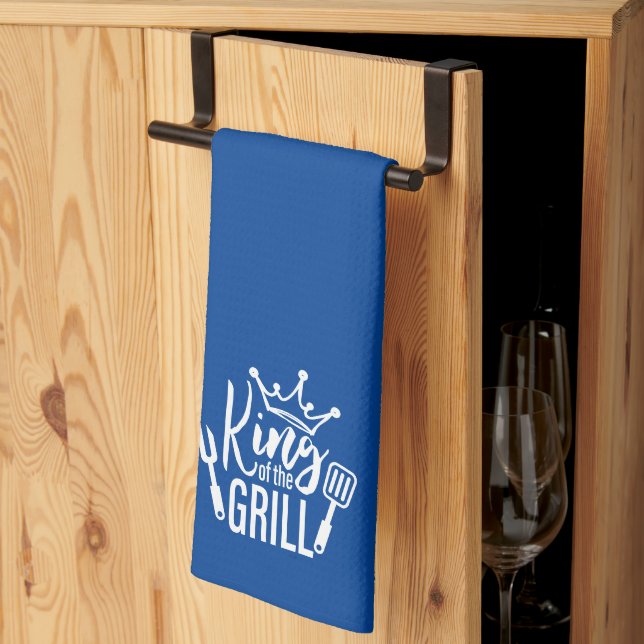 Kung i Grill Typography Kökshandduk (Thirds Fold)