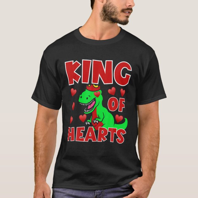 Kung i Hearts for Boy Manar - Funny Kids Valentine T Shirt (Framsida)